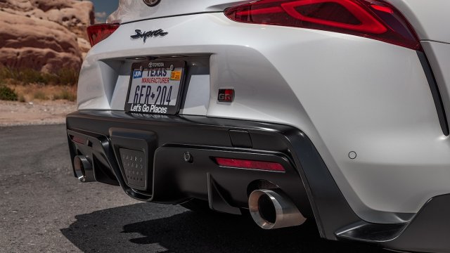 2020-Toyota-Supra-Launch-Edition-rear-clip-and-exhaust.jpg